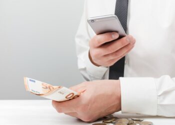 5 Aplikasi transfer uang tanpa biaya admin.