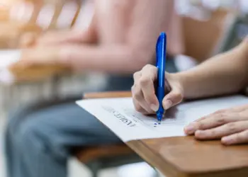 tips aktualisasi pengelola keuangan