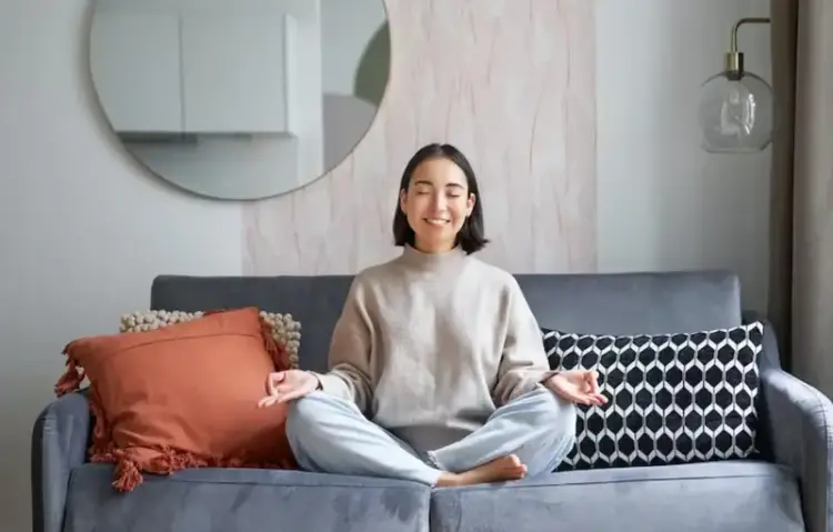 5 cara praktis memulai gaya hidup minimalis.