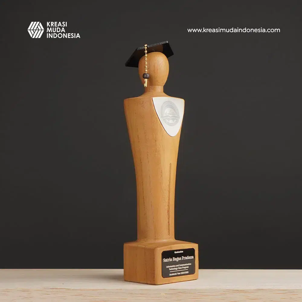 Piala Kayu