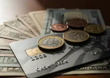 Cara Maksimalkan Keuntungan Kartu Kredit untuk Gaya Hidup Hemat