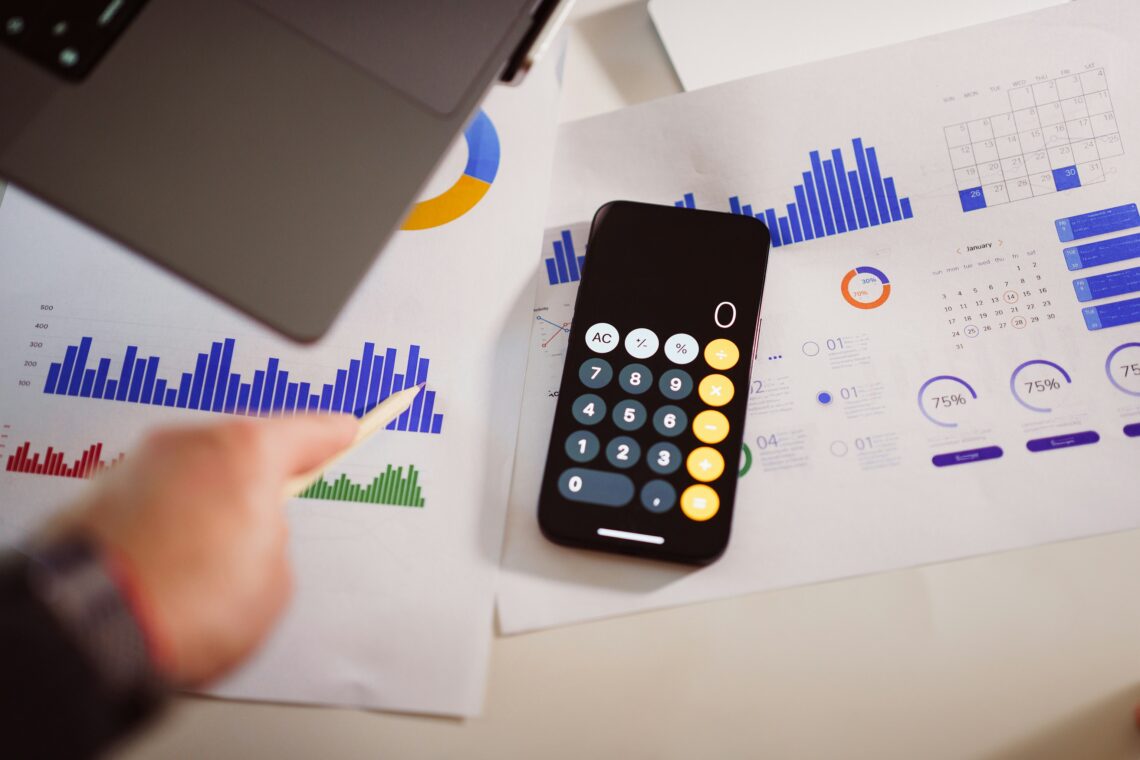 Cara Menghitung Keuntungan Reksadana (Foto: unsplash/Jakub Żerdzicki)