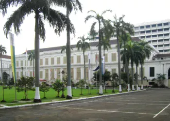 Gedung Kementerian Keuangan di Lapangan Banteng, Jakarta, penerbit Sukuk Tabungan ST017